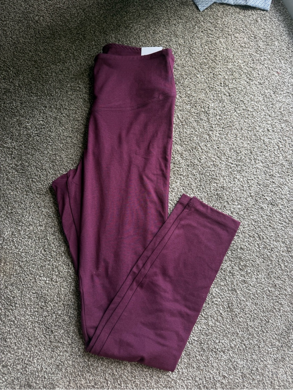 PINK Victoria's Secret Plum Leggings